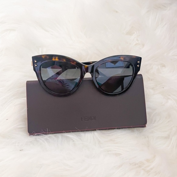 Fendi Gradient Cat Eye Sunglasses